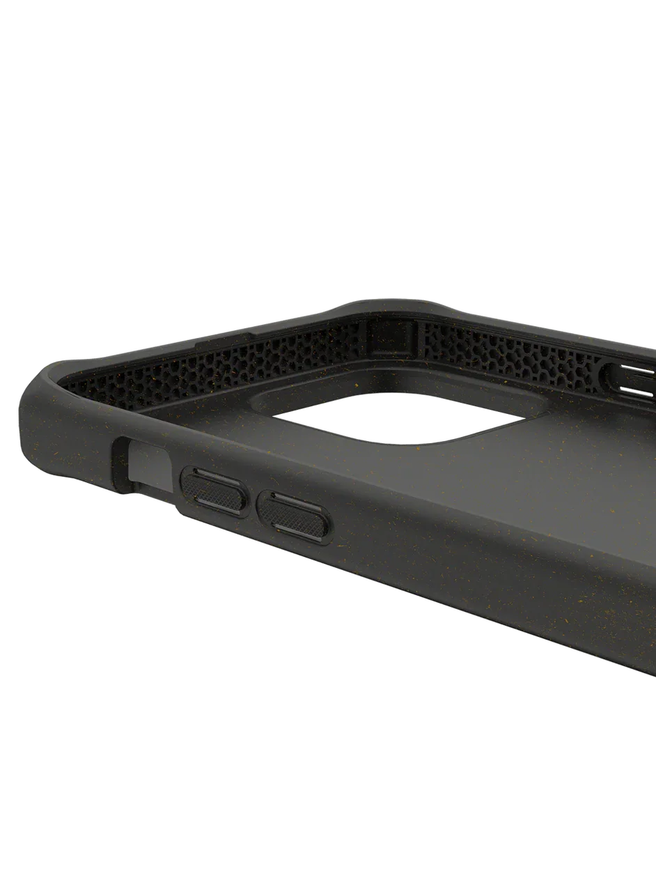 Itskins Feroniabio Terra iPhone 13 Pro Cover - Black - Tashqila Itskins Feroniabio Terra iPhone 13 Pro Cover - Black - Tashqila